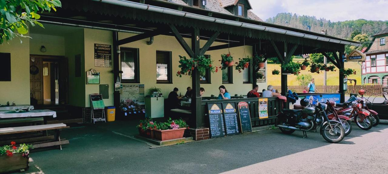 ホテル Pension U Loupezaku Jetřichovice エクステリア 写真