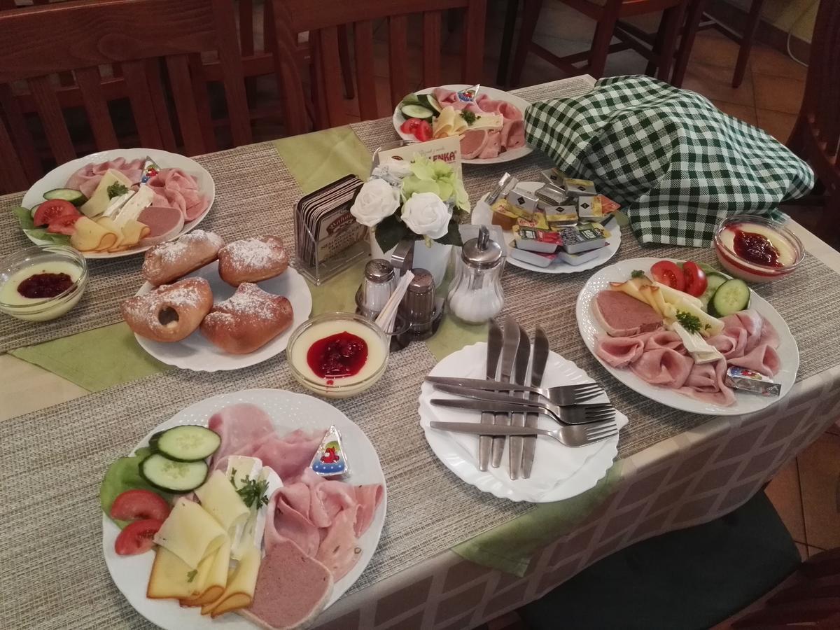 ホテル Pension U Loupezaku Jetřichovice エクステリア 写真
